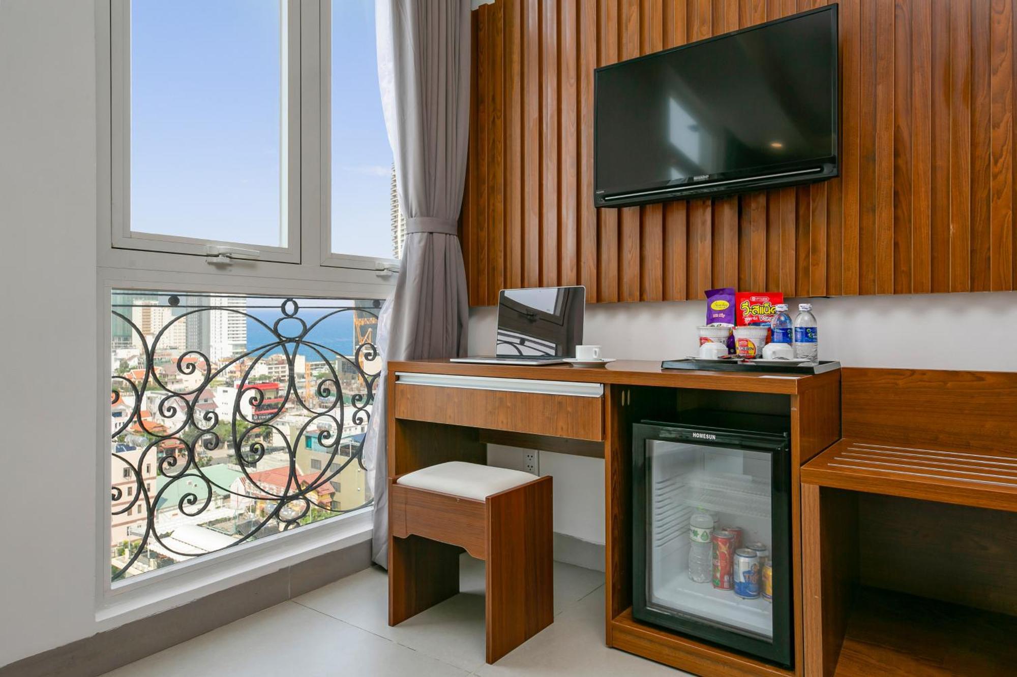 Prague Da Nang Beach Hotel Exterior foto
